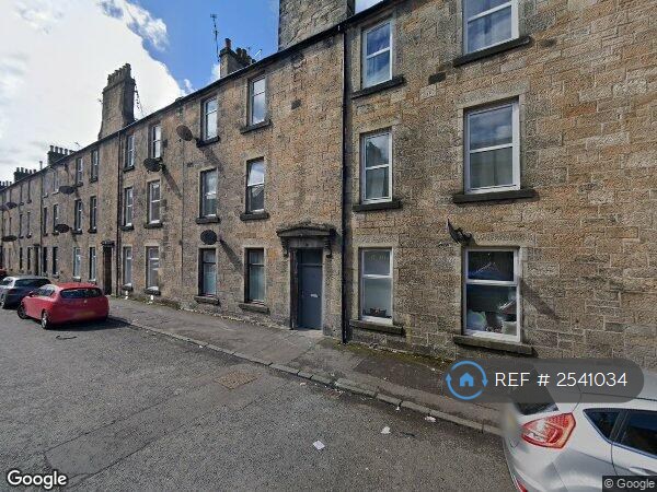 2 bedroom flat in Bruce Street, Stirling, FK8 (2 bed) (#2541034)