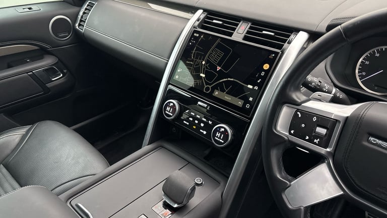 2023 Land Rover Discovery 3.0 D300 MHEV Metropolitan Edition SUV 5dr Diesel Auto 4WD Euro 6 (s/s)...