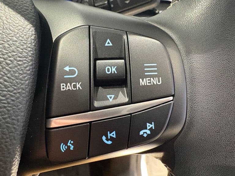 2022 Ford Kuga 2.5 Duratec 14.4kWh Vignale SUV 5dr Petrol Plug-in Hybrid CVT Euro 6 (s/s)  HATCHB...