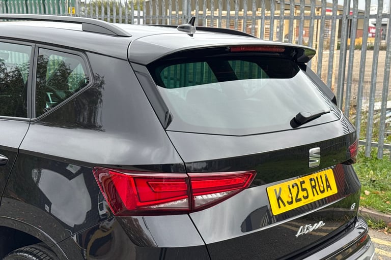 2025 SEAT Ateca 1.5 TSI EVO FR Black Edition Euro 6 (s/s) 5dr SUV PETROL Manual