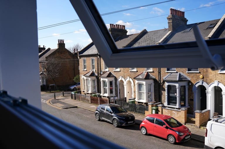 💫Double Rooms Available | Surrey Quays | Well Connected To Central London 📍