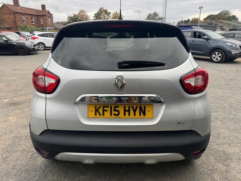 2015 Renault Captur 0.9 TCe ENERGY Signature Euro 5 (s/s) 5dr HATCHBACK Petrol Manual