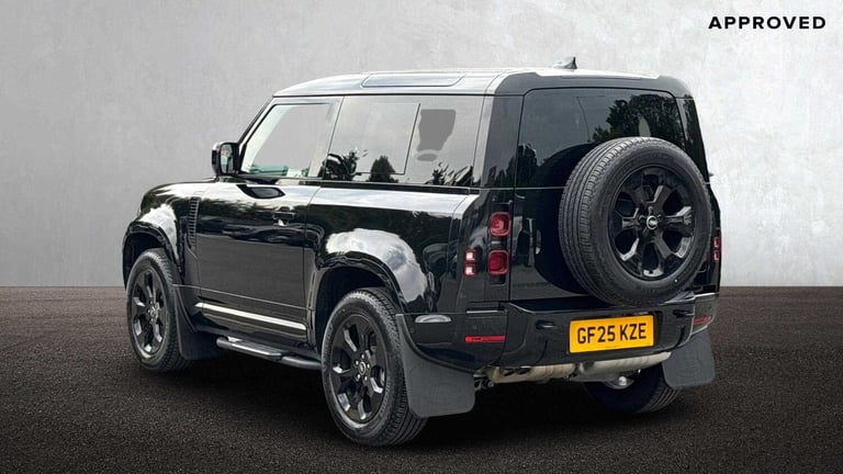 2025 Land Rover Defender 3.0 D250 X-Dynamic SE 90 3dr Auto ESTATE DIESEL Automatic