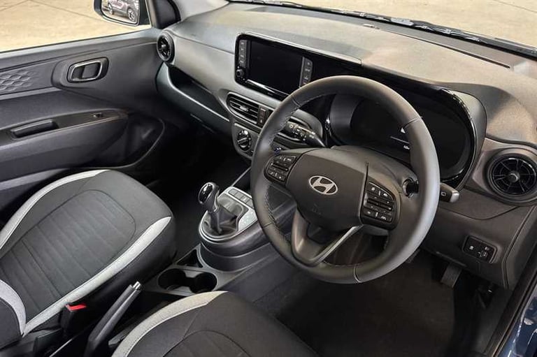 2025 Hyundai i10 1.0 Advance Hatchback 5dr Petrol Auto Euro 6 (s/s) (63 ps) Hatchback Petrol Auto...