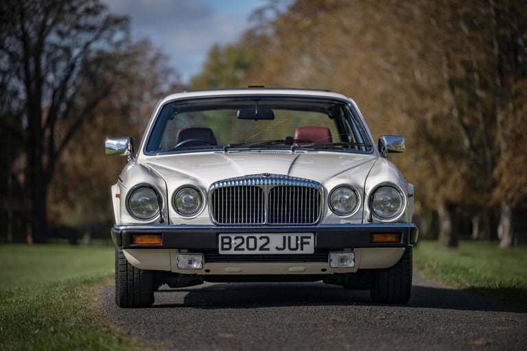 1984 Daimler 4.2  PETROL Automatic