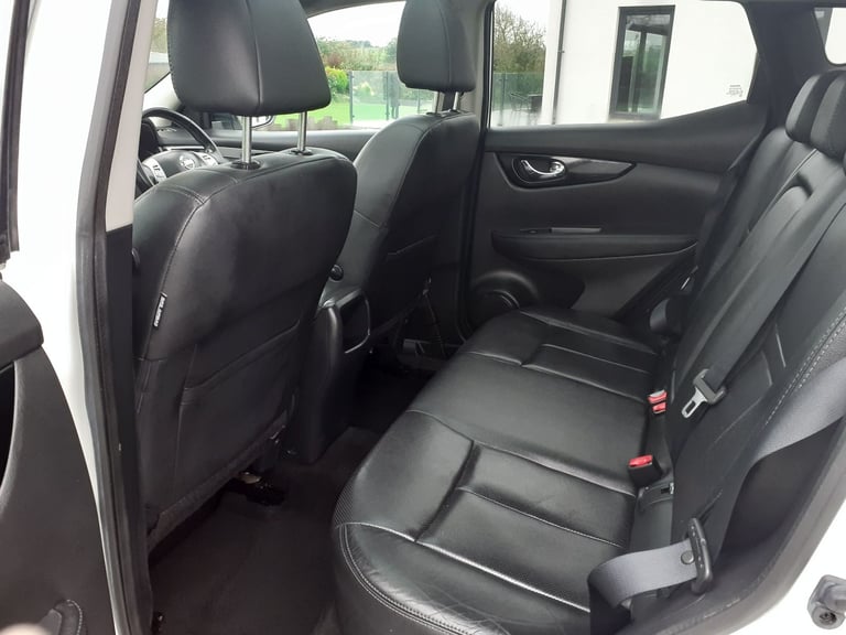 2014 QASHQAI TEKNO 1.6 DIESEL DCi * AUTOMATIC *