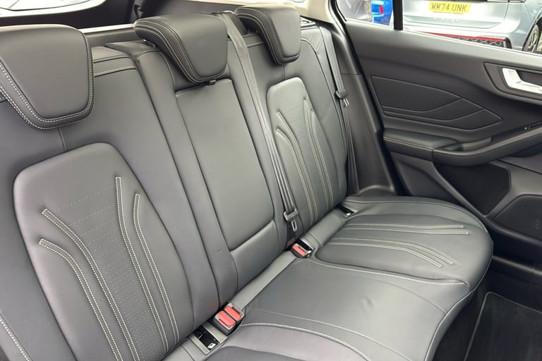  Ford Focus Estate 1.0t Ecoboost Mhev Active X Vignale Edition Estate 5dr