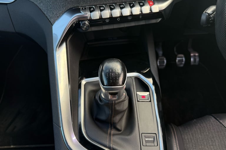 2018 Peugeot 3008 1.2 PureTech GT Line 5dr Hatchback PETROL Manual