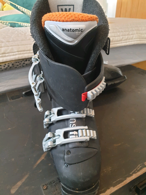 Salomon sensifit ski boots women's size UK 5.5 | in Sighthill, Edinburgh |  Gumtree