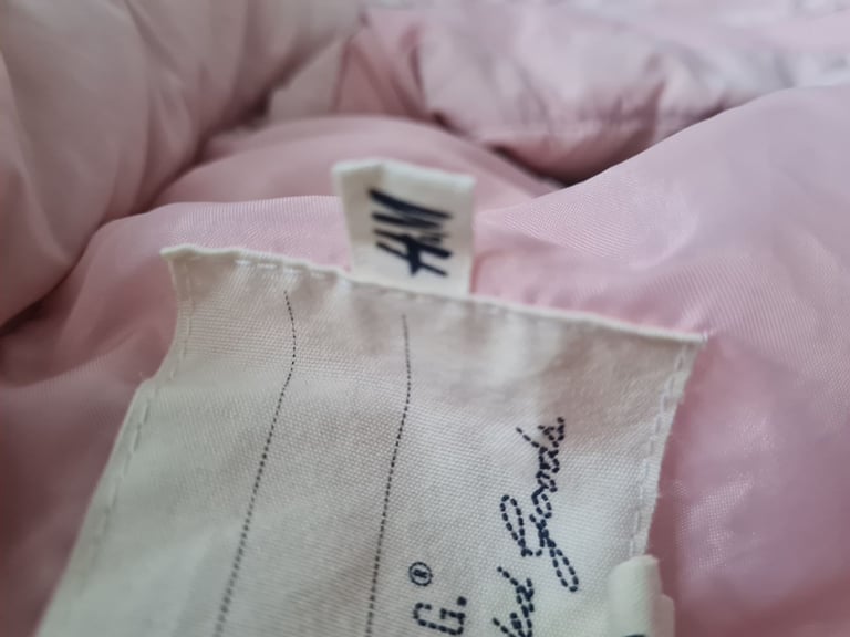 H&M padded gilet hood warmer 8 /10 years