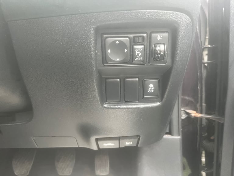 2013 Nissan Juke 1.5 dCi Tekna 5dr HATCHBACK Diesel Manual