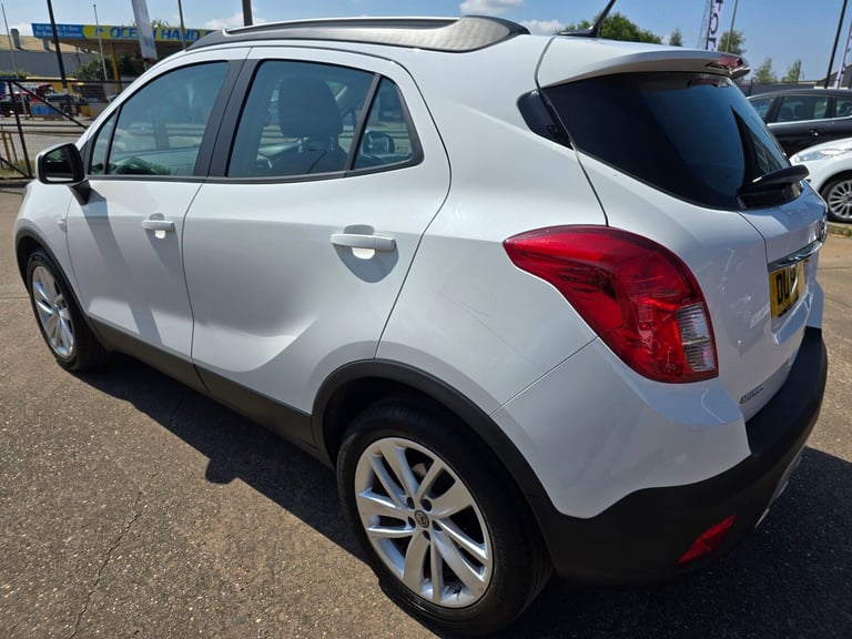 2016 Vauxhall Mokka 1.6i Exclusiv SUV 5dr Petrol Manual 2WD Euro 6 (s/s) (115 ps) SUV Petrol Manual