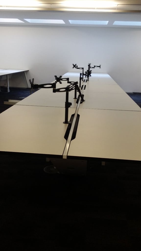 White Desk Top ONLY 140cm x 80cm (no legs included)