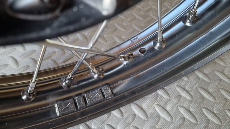 Genuine Triumph Bonneville T120 (Black) Front & Rear wheels