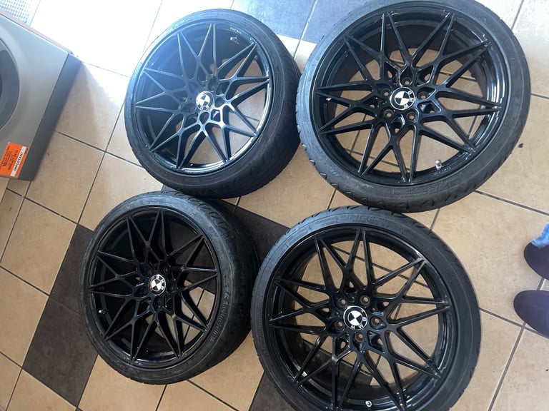 BMW 19 inch alloys 