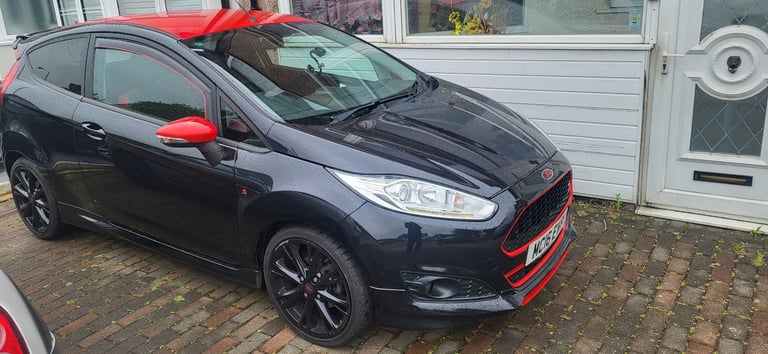 Ford, FIESTA, eco boost 2016, Manual, 998 (cc), 3 doors 140Bhp Fast and economical Quick Sale