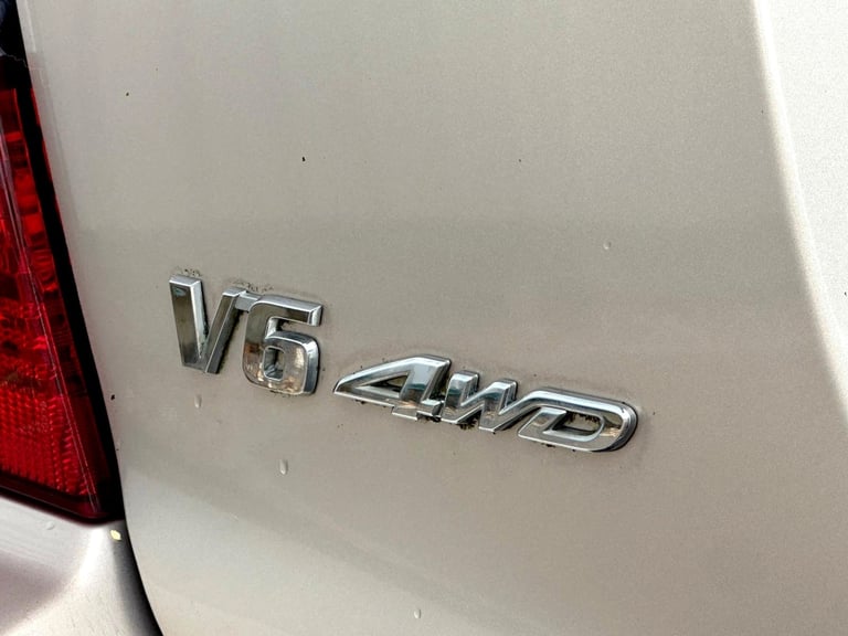 LEFT HAND DRIVE 2005 TOYOTA HIGHLANDER 3.3 VVT-I [V6] PETROL | AUTO | 4X4 | LHD