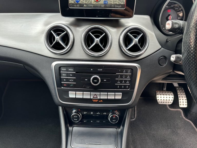 2016 Mercedes-Benz CLA 2.1 CLA220d AMG Line Coupe 7G-DCT Euro 6 (s/s) 4dr SALOON Diesel Automatic