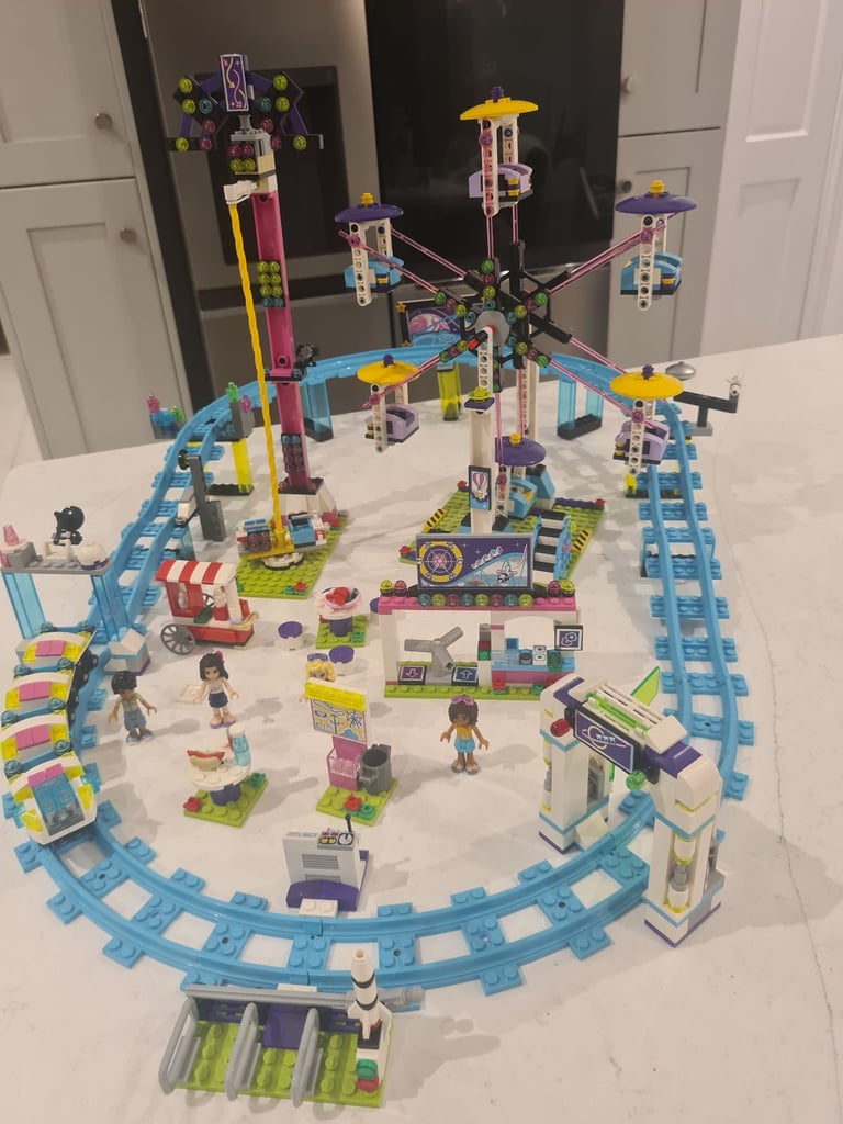 image for Lego Friends Amusement Park Roller Coaster 41130