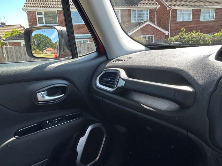 2015 Jeep Renegade 1.6 E-torQ Sport 5dr ESTATE PETROL Manual
