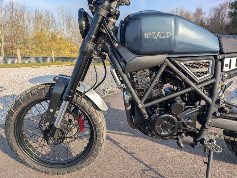 2021 HERALD Brat 250