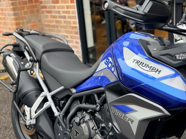 2023 TRIUMPH TIGER 900 GT LOW