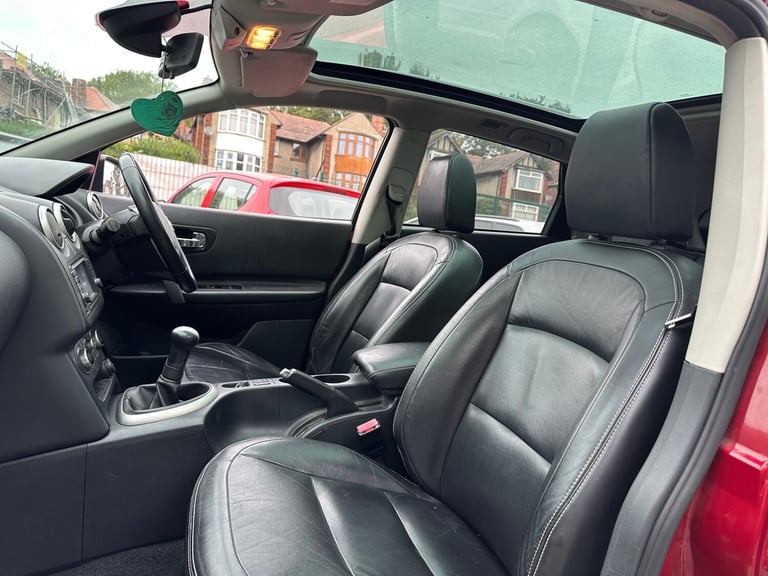 2011 Nissan Qashqai 1.6 [117] Tekna 5dr HATCHBACK Petrol Manual