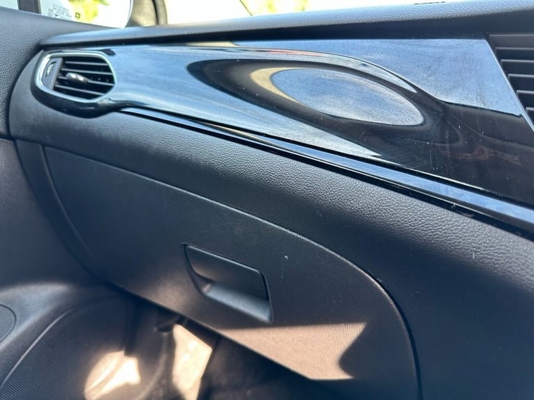 2018 Vauxhall Astra 1.0i Turbo ecoTEC SRi Hatchback 5dr Petrol Manual Euro 6 (s/s) (105 ps) Hatch...