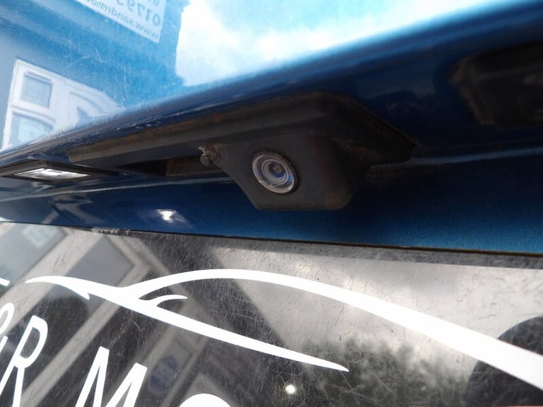 2018 Volkswagen Touran 2.0 TDI SE Family 5dr DSG MPV DIESEL Automatic