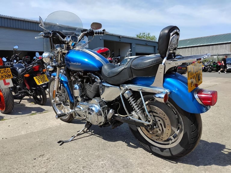 2005 05 HARLEY DAVIDSON XL 1200 C XL1200 CUSTOM SPORTSTER BLUE CUSTOM CRUISER