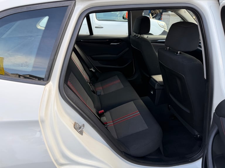 BMW, X1, Estate, 2013, Manual, 1995 (cc), 5 doors