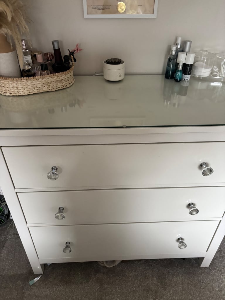 IKEA hemnes chest drawers 