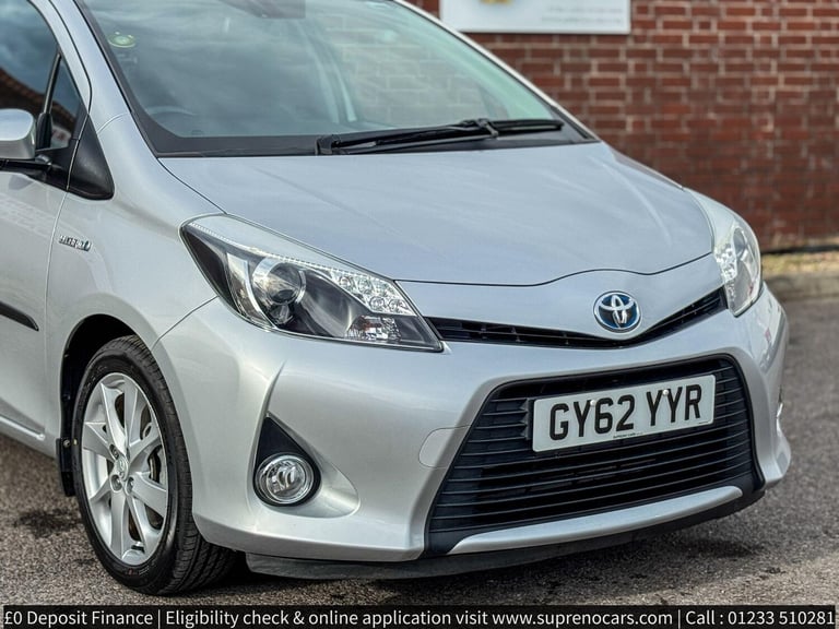  Toyota Yaris 1.5 VVT-h T Spirit CVT Euro 5 5dr Petrol/Electric Hybrid Automatic
