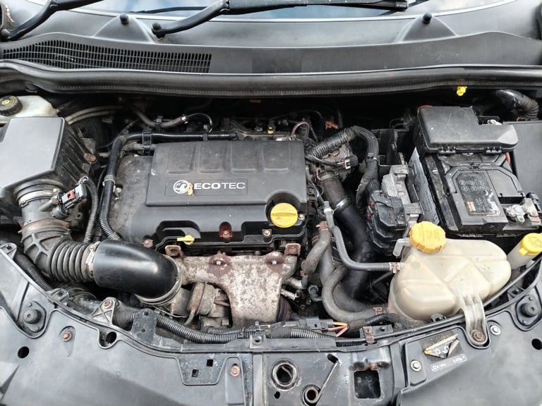 ✅ Vauxhall Corsa 1. 4 Turbo, Black Edition