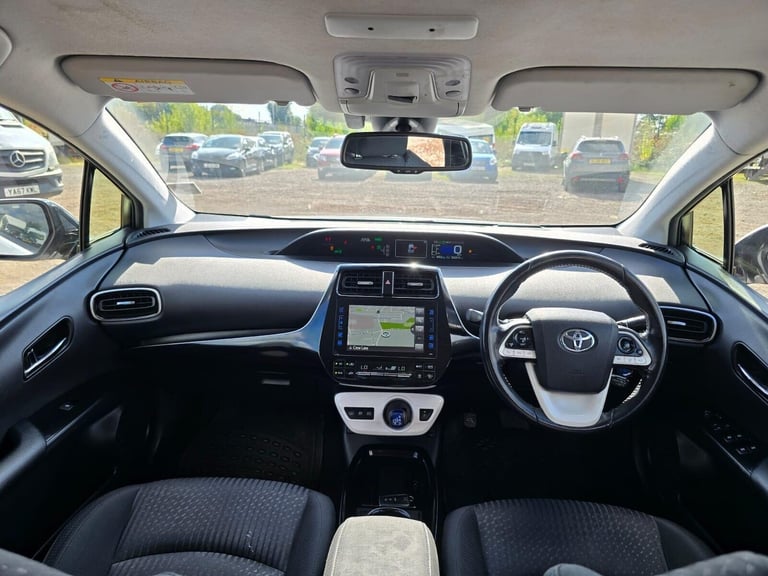 2018 Toyota Prius 1.8 VVT 8.8kWh Business Edition Plus Hatchback 5dr Petrol Plug-in Hybrid CV Hat...