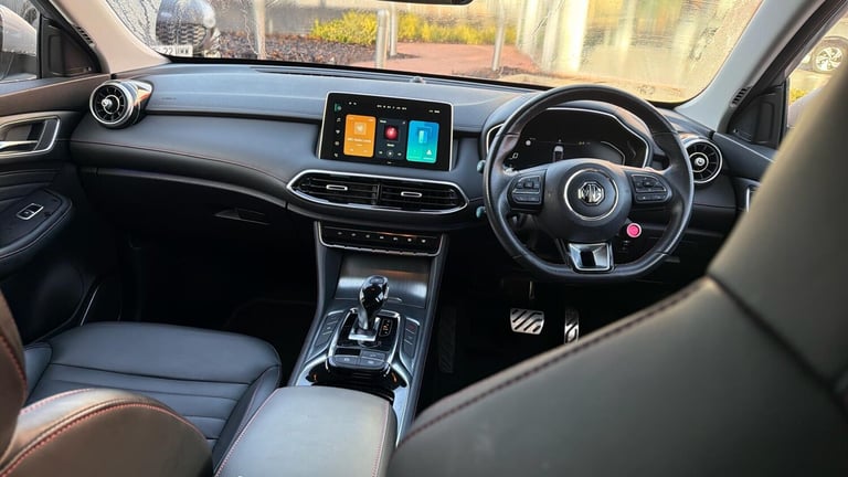 MG MG HS 1.5 T-GDI Trophy DCT Euro 6 (s/s) 5dr Petrol Automatic