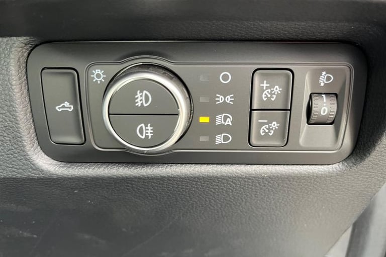 2024 Ford Ranger Wildtrak AUTO 3.0 EcoBlue V6 240ps 4x4 Double Cab Pick UP, LOAD BOX BED LIN Pick...