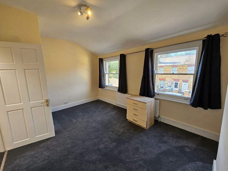 Charming four bedroom house to rent in Neasden