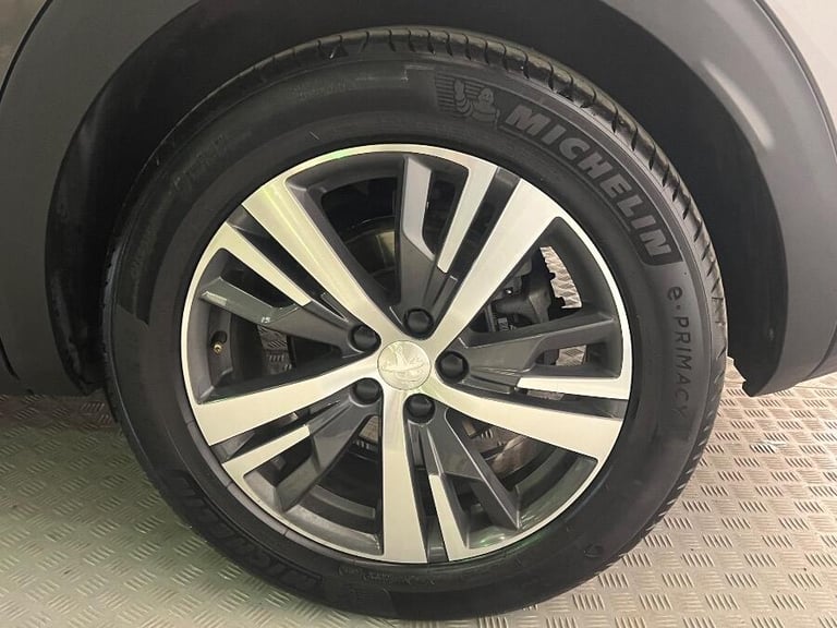 2024 Peugeot 3008 1.6 12.4kwh Active Suv 5dr Petrol Plug In Hybrid E Eat Euro 6 (s/s) (180 Ps HAT...