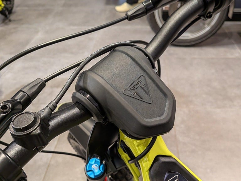 TRIUMPH TXP-16 POWERED BY OSET - IN STOCK - ELECTRIC TRIALS MX BIKE