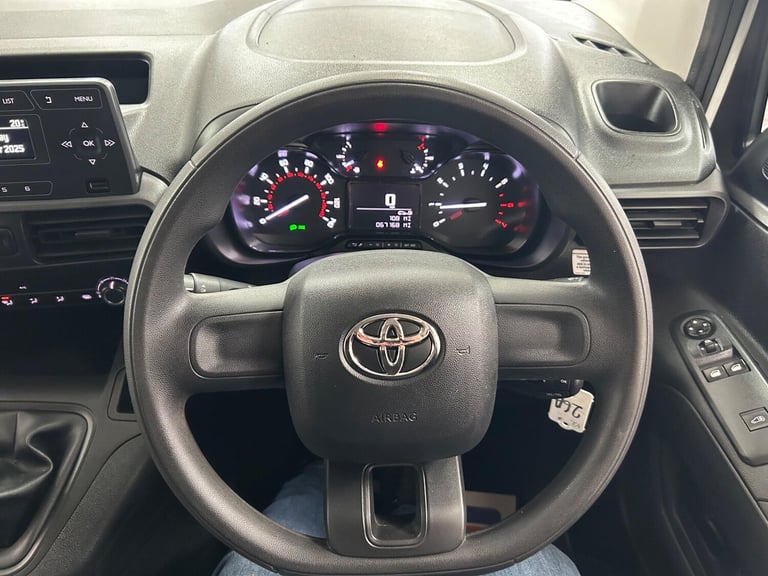 2021 Toyota ProAce 1.5 BlueHDi Active Short Panel Van SWB Euro 6 5dr PANEL VAN Diesel Manual