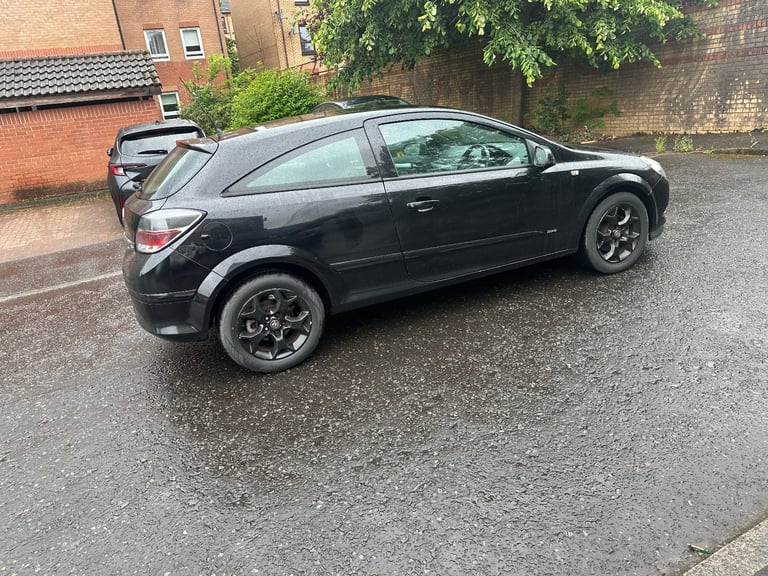 Cheap VAUXHALL ASTRA 2009 3DR PETROL**MOT TILL 27/04/2026 EXCELLENT CONDITION for sale in East End, East Riding of Yorkshire