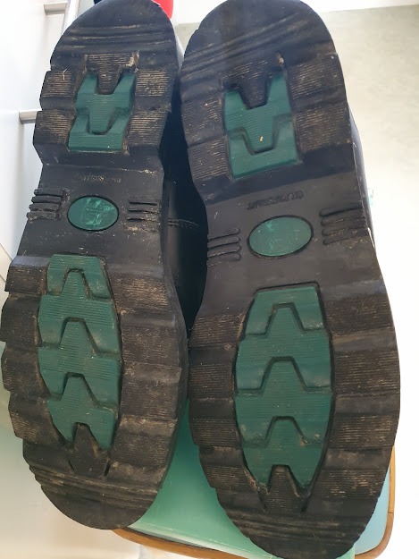 STORM STEEL TOE BOOTS