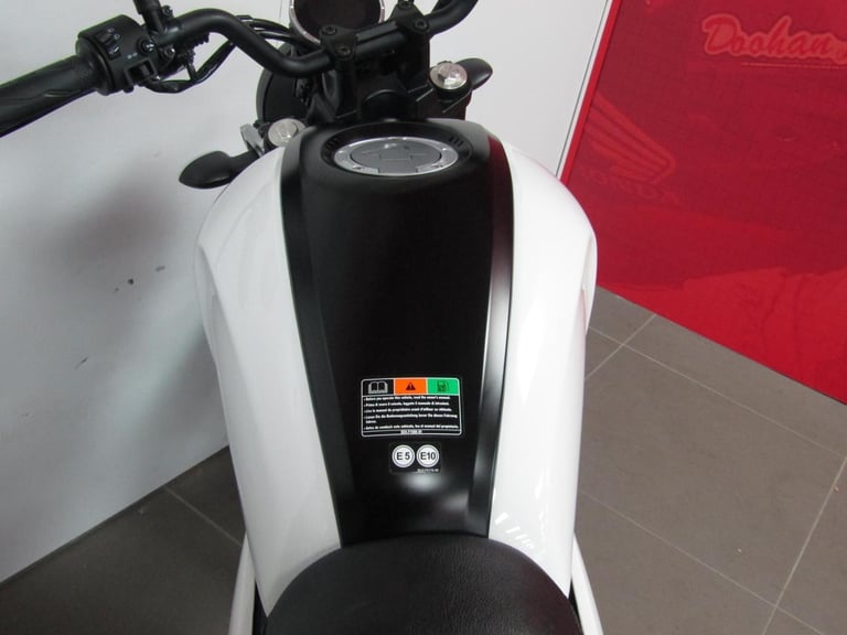 2023 Yamaha XSR125