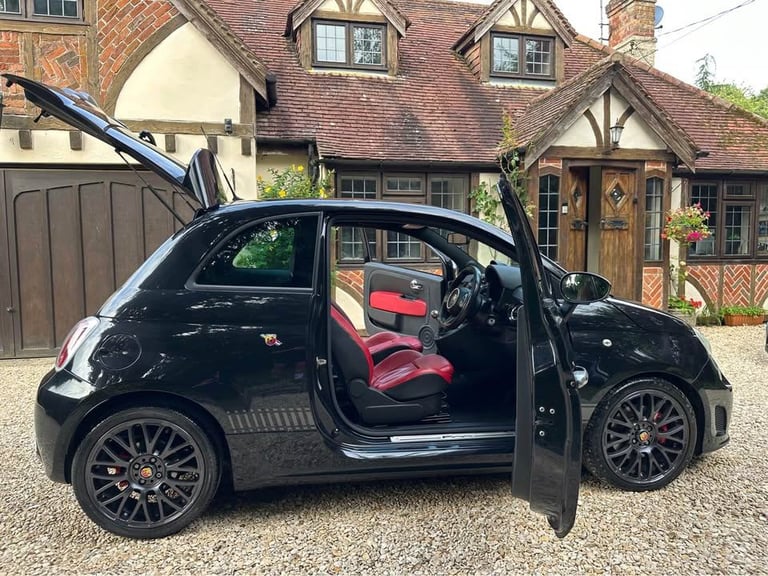 Abarth 595 all original top spec car, xenon's, pan roof, turismo leather, hpi clear, fsh, px swap?
