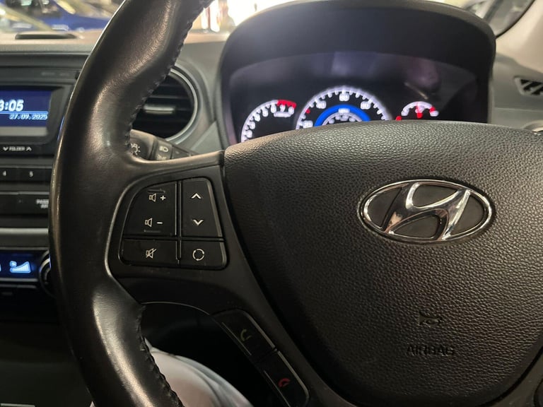 2017 Hyundai i10 1.2 Premium Euro 6 5dr HATCHBACK Petrol Manual