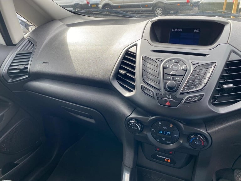 2015 Ford Ecosport 1.0T EcoBoost Zetec SUV 5dr Petrol Manual 2WD Euro 6 (s/s) (125 ps) HATCHBACK ...
