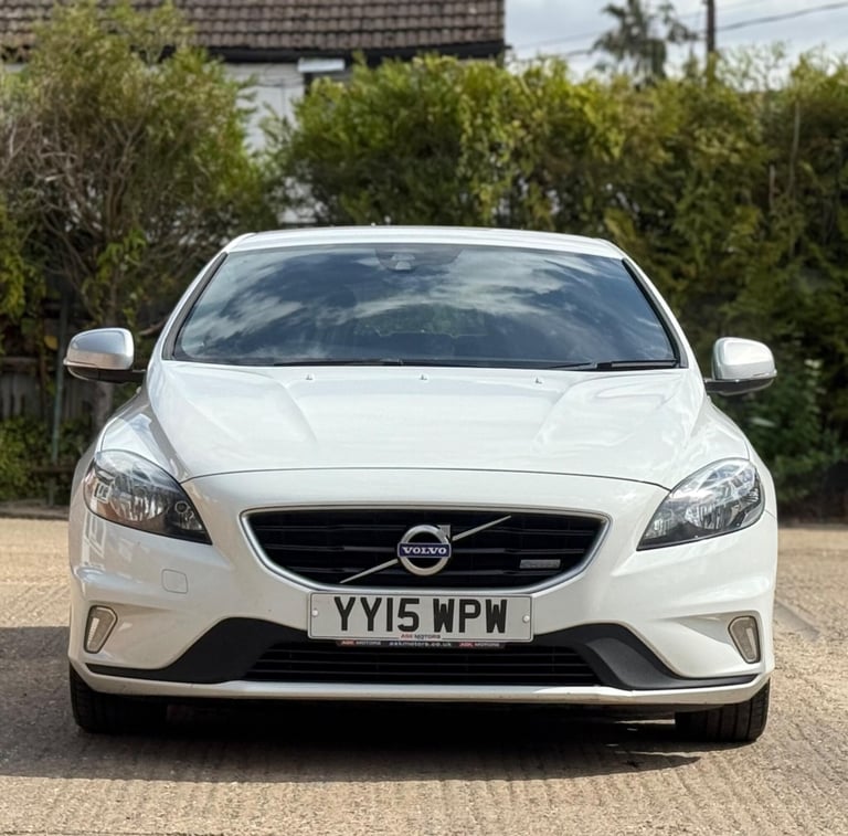 2015 Volvo V40 1.6 D2 R-Design Powershift Euro 5 (s/s) 5dr Diesel