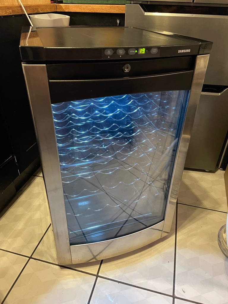 Samsung wine fridge 