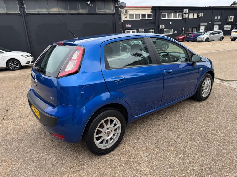 2010 Fiat Punto Evo 1.4 Dynamic Euro 5 (s/s) 5dr HATCHBACK Petrol Manual